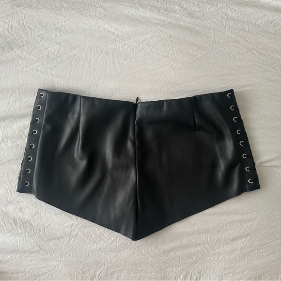 I.AM.GIA Black Low Waist Lace-Up Shorts - Picture 5 of 6